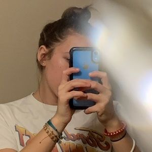 Meet your Posher, Virginia